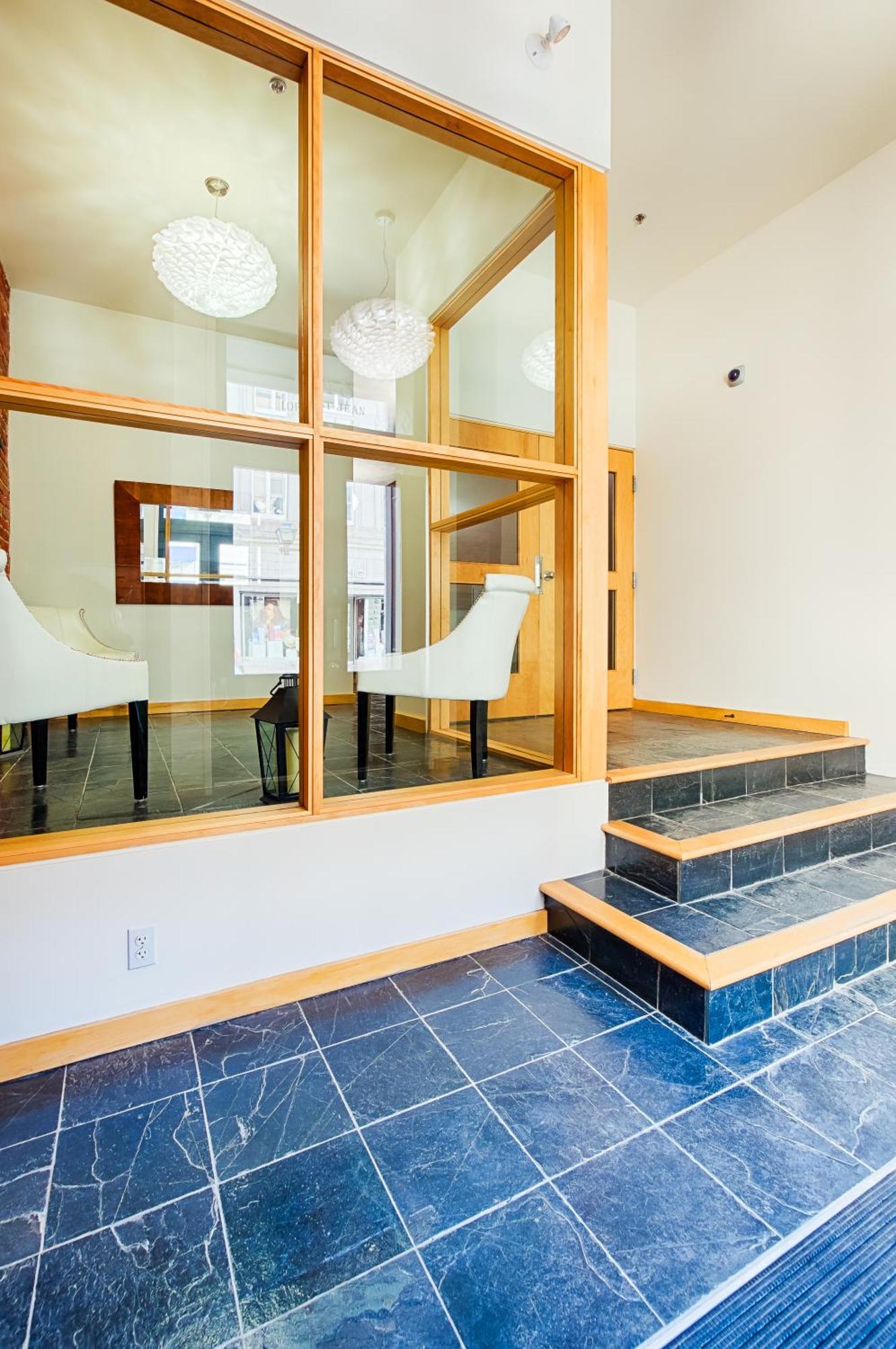 Les Lofts 1048 Apartment Квебек Екстериор снимка