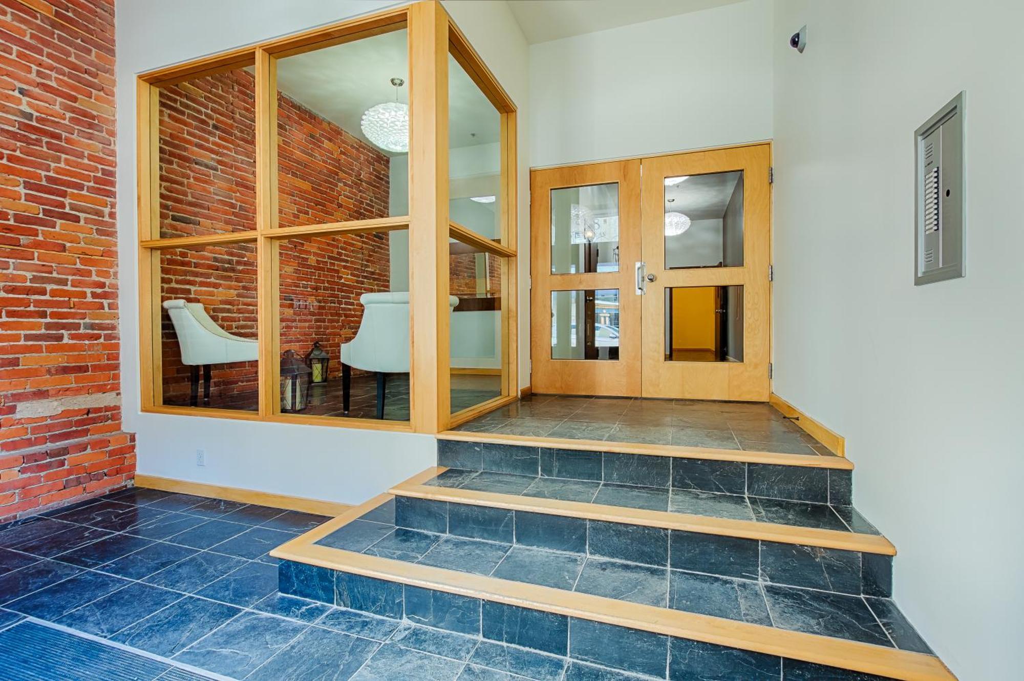 Les Lofts 1048 Apartment Квебек Екстериор снимка
